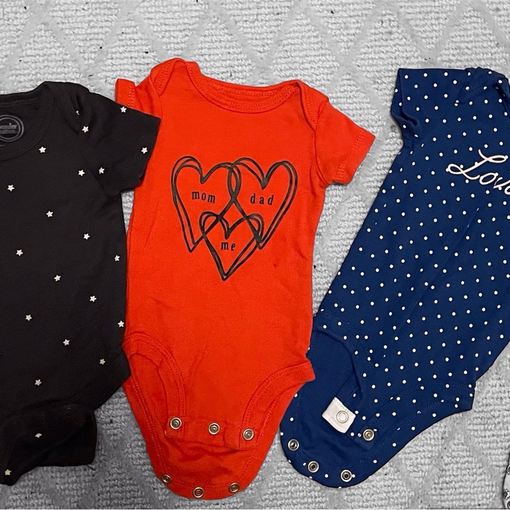 Newborn onsies